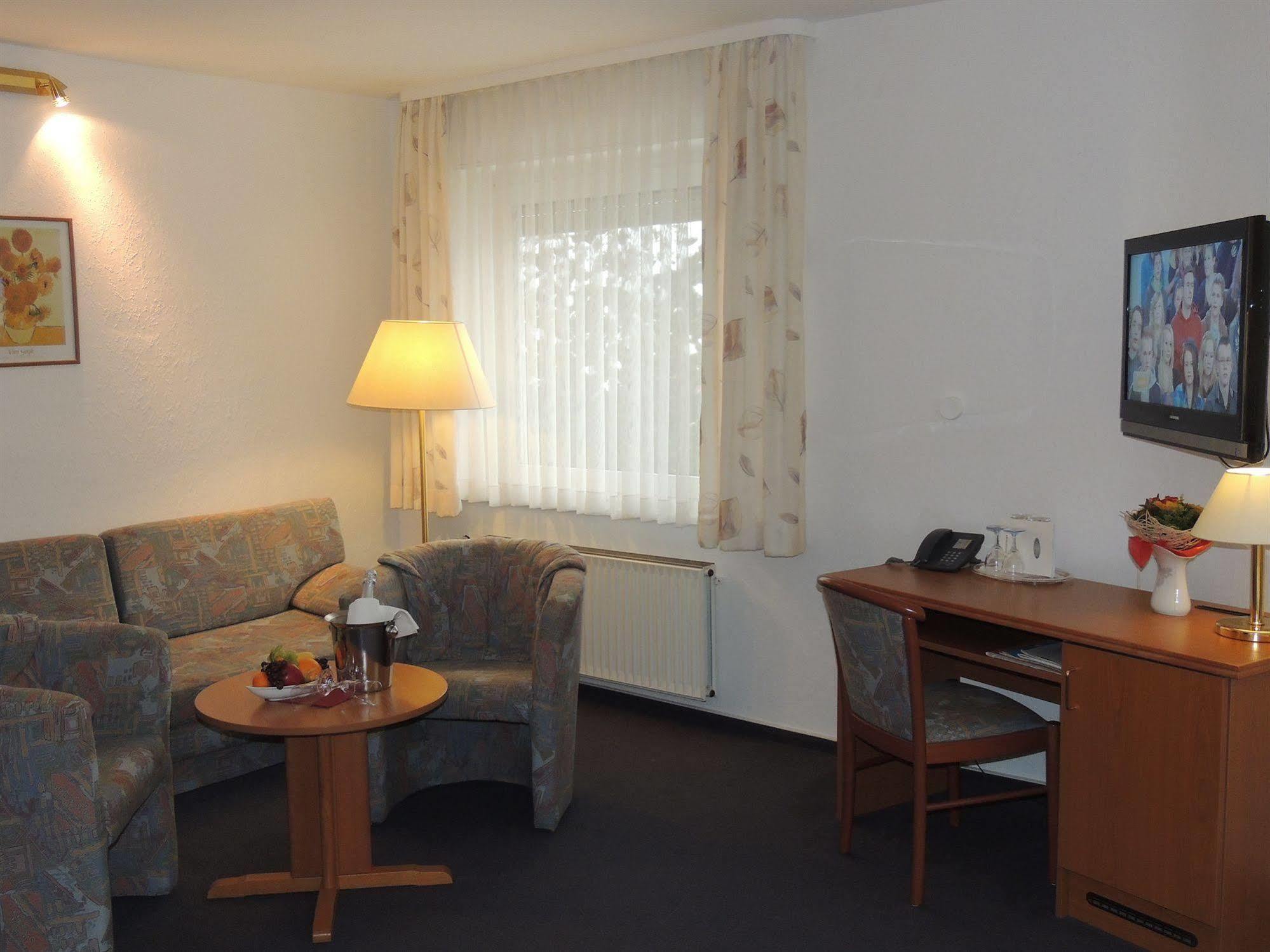 Hotel Hotel-restaurant Zum Roeddenberg Osterode am Harz